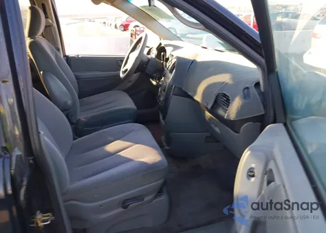 2007 Dodge Grand Caravan Sxt from USA, damaged, VIN 2D4GP44L47R213042